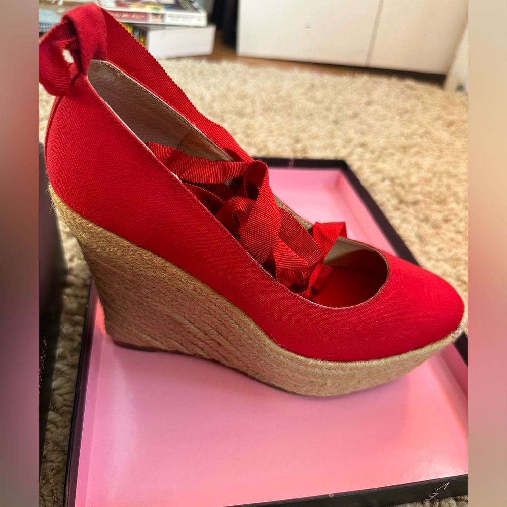 Wedge sandals